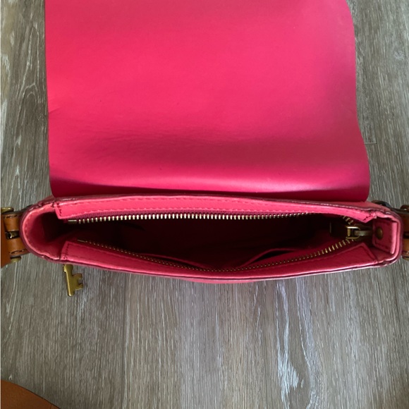 Fossil Leather Purse - Picture 5 of 6